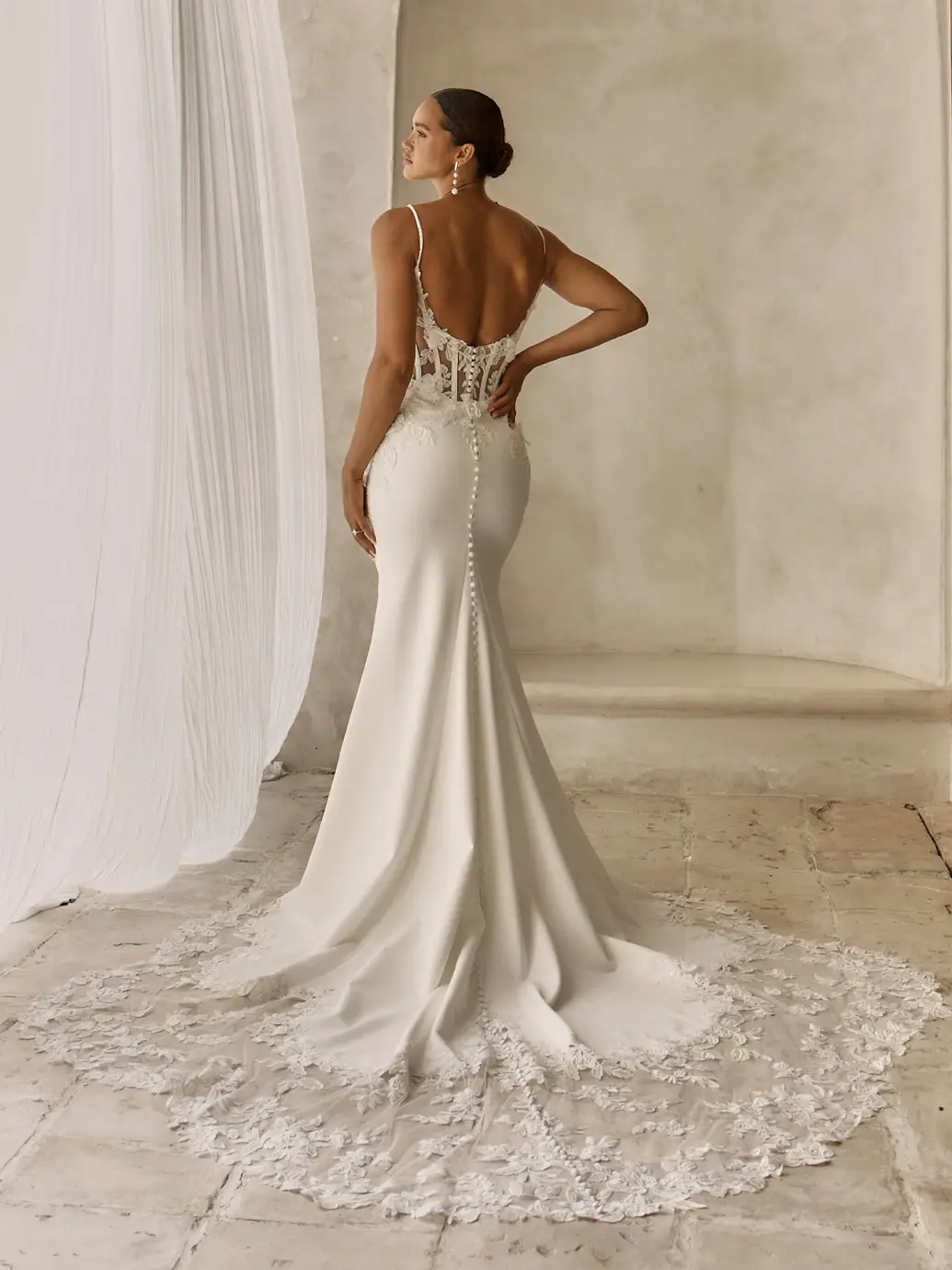 RIGHT-IMAGE-DIONNE_SR2607_2-(1)